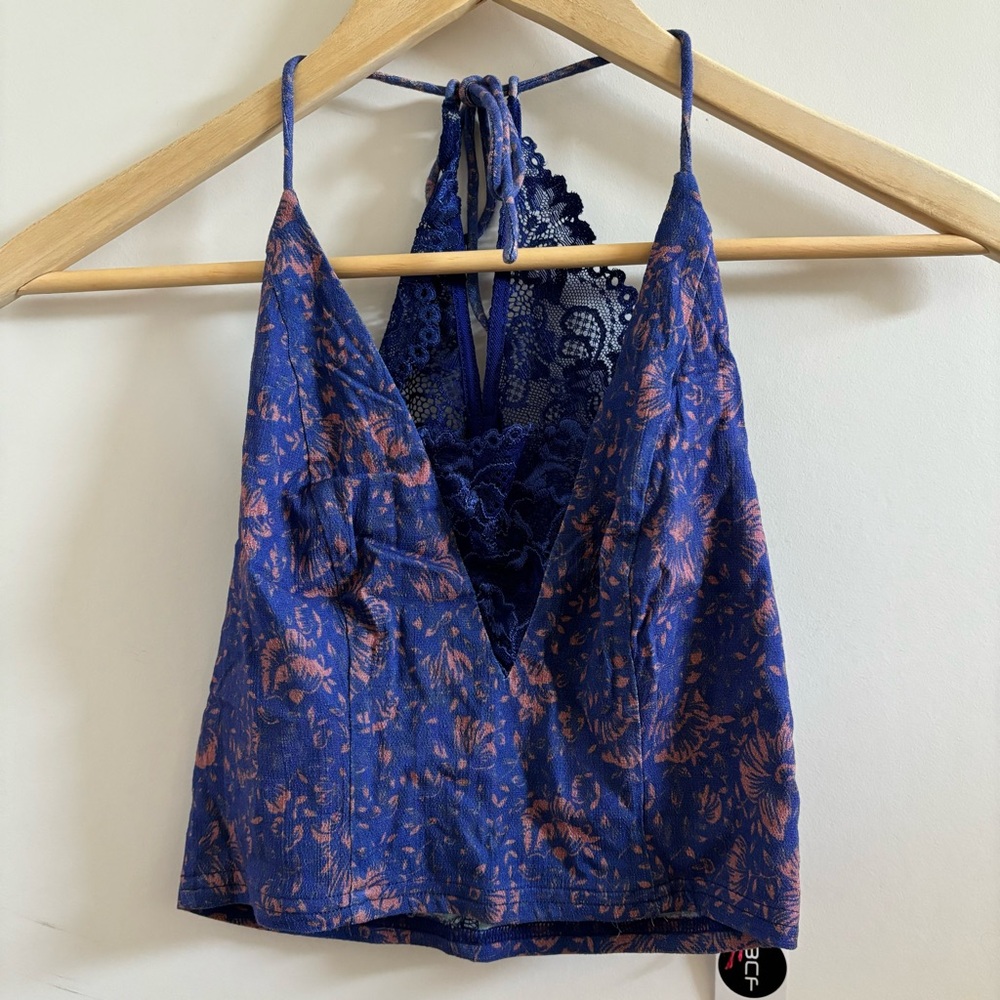 Free People Blue and Copper Floral Lace-Back Cropped Tank Top